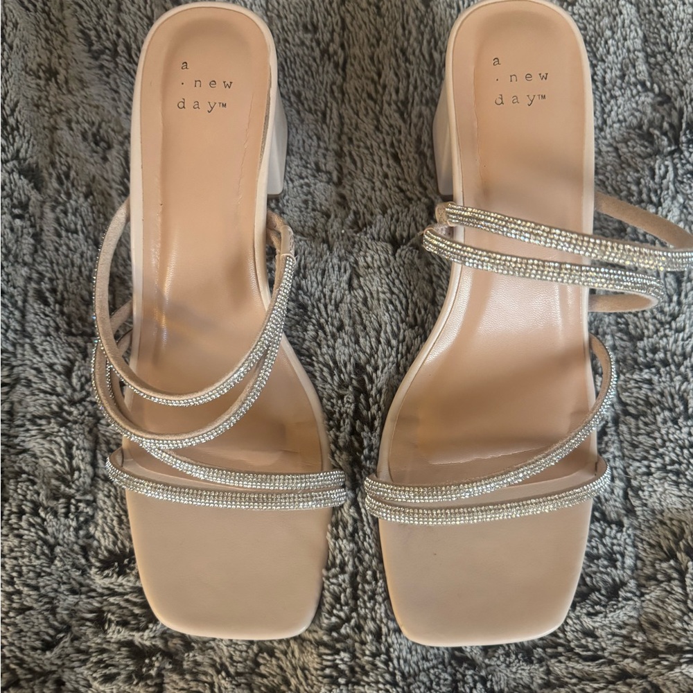 A New Day Silver and Cream Heels Elegant Strappy Design